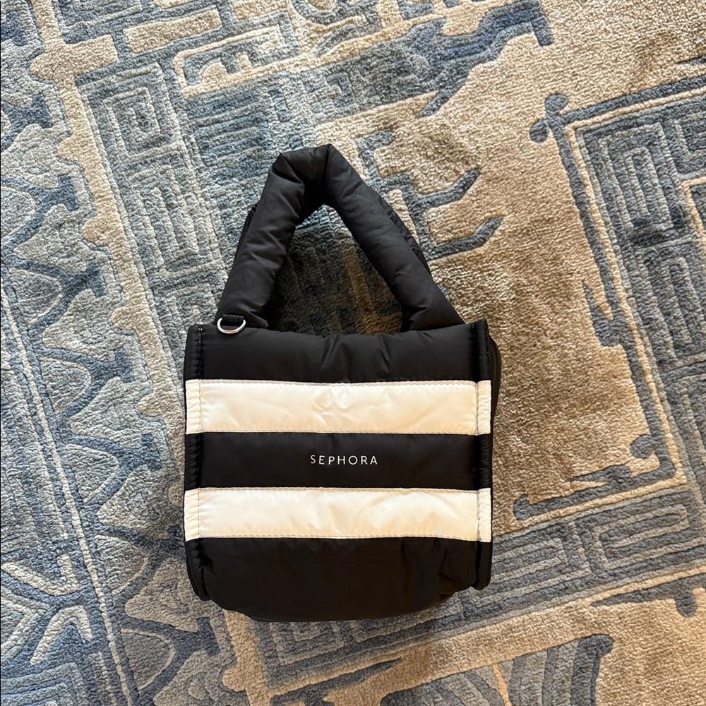 Sephora Limited Edition Quilted Puffy Purse